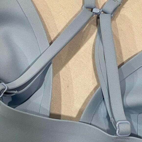~ Free People Intimately XS Bralette Convertible Bra Lavender Top Racerback EUC - Picture 4 of 13